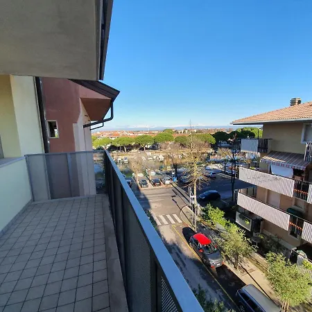 Hungaria Apart Otel Grado