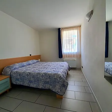Hungaria 4*