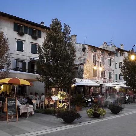 Hungaria Lejlighedshotel Grado