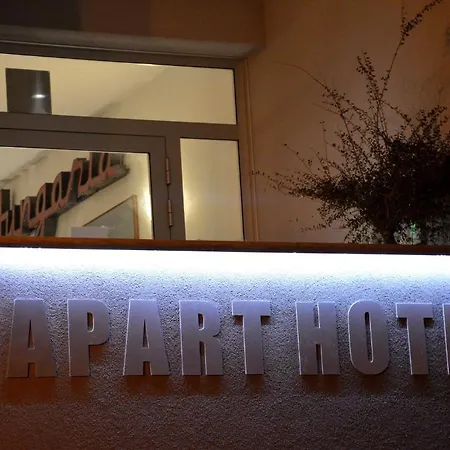 Hungaria Lejlighedshotel Grado