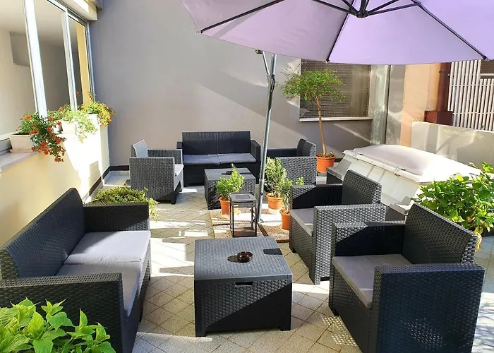 Hungaria Apartmanhotel