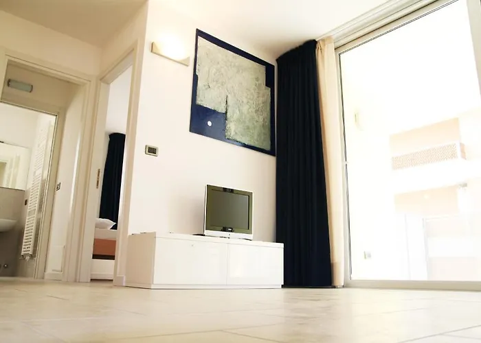 Hungaria Apartmanhotel Grado