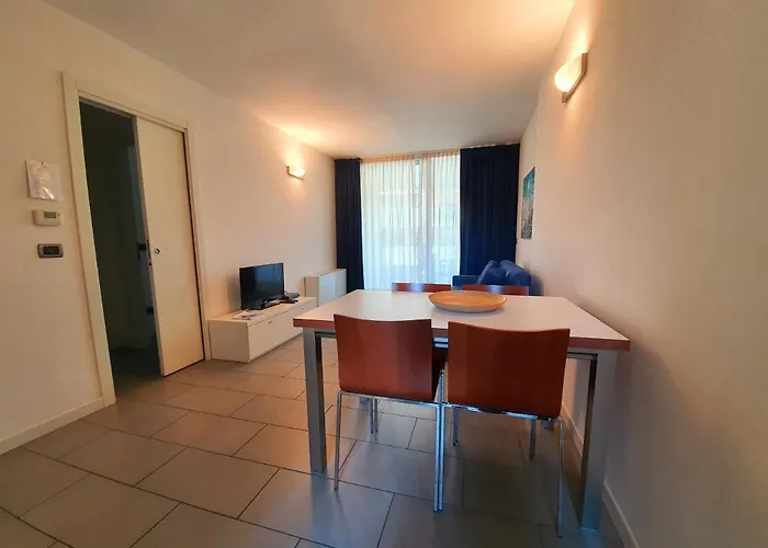 Aparthotel Hungaria Grado