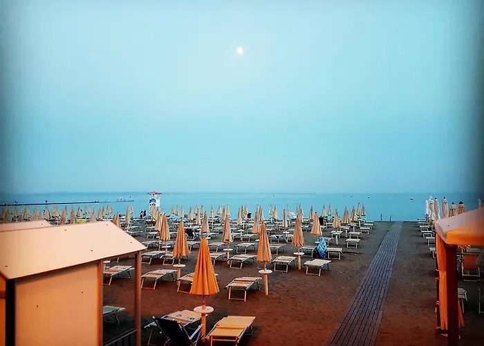 Hungaria Aparthotel Grado